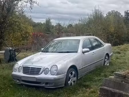 Mercedes-Benz Classe E E 240 V6 2.6 170 Elegance