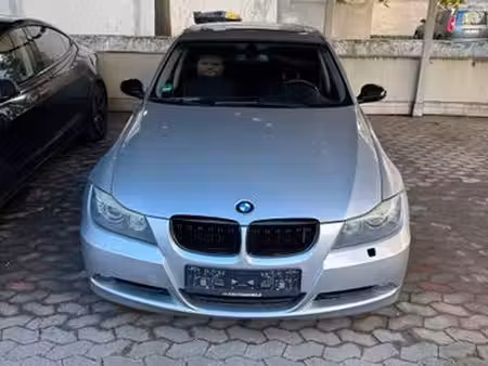 BMW Série 3 320i 2.0 150