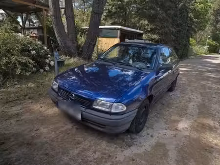 Opel Astra 1.6 100