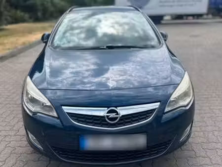 Opel Astra 1.7 CDTI 110