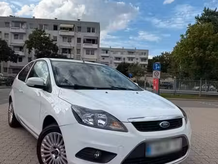 Ford Focus 1.8 125