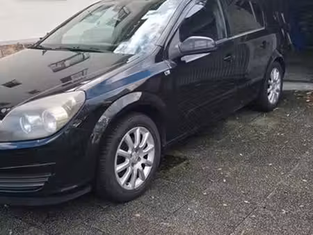 Opel Astra 1.6 105