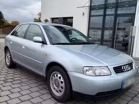 Audi A3 1.6 101