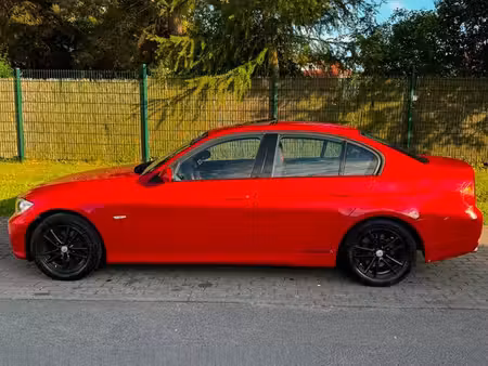 BMW Série 3 318d 2.0 143