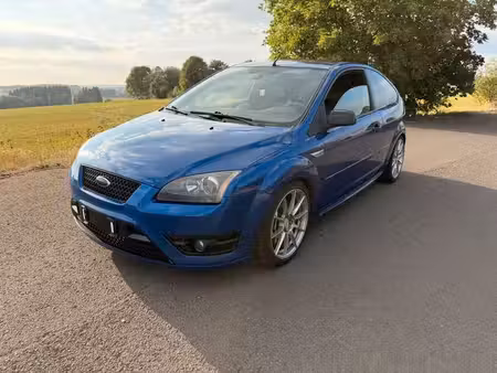 Ford Focus ST 2.5 225