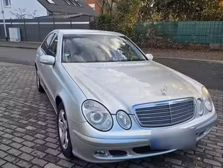 Mercedes-Benz Classe E E 220 2.1 CDI 150