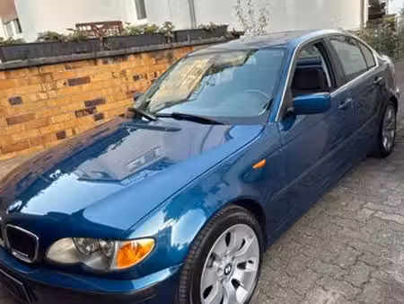 BMW Série 3 330i 170