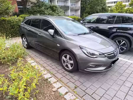 Opel Astra 1.6 CDTI 100 Dynamic