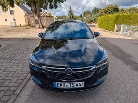 Opel Astra 1.4 110