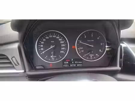 BMW Série 2 216d 1.5 116