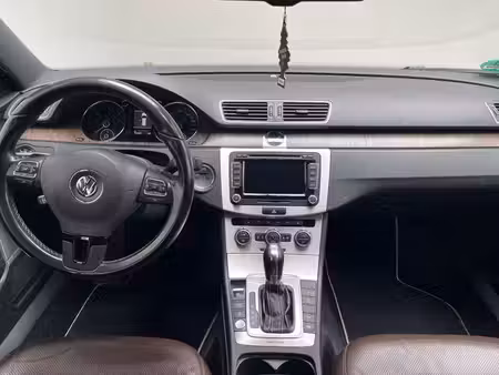 Volkswagen Passat 2.0 TDI 177 Carat 4Motion