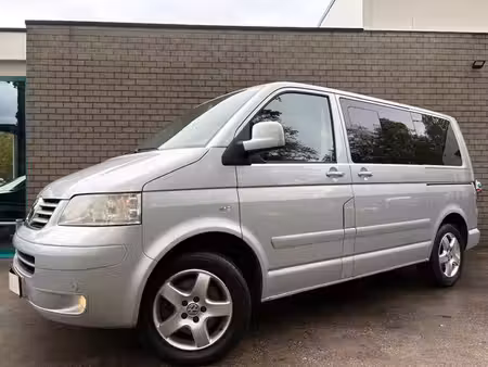 Volkswagen Transporter T5 2.5 TDI 174 Highline