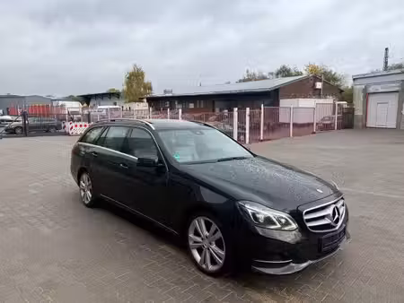 Mercedes-Benz Classe E E 200 2.1 CDI 136