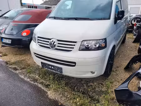 Volkswagen Transporter T5 2.5 TDI 174