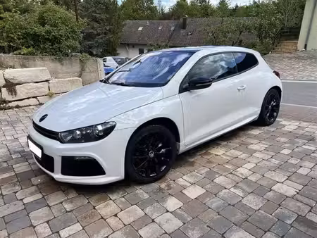 Volkswagen Scirocco R 2.0 TSI 265