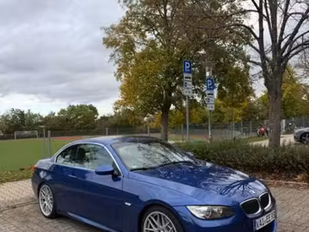BMW Série 3 330i 3.0 272