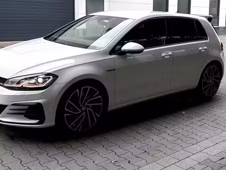 Volkswagen Golf GTI 2.0 245 Performance