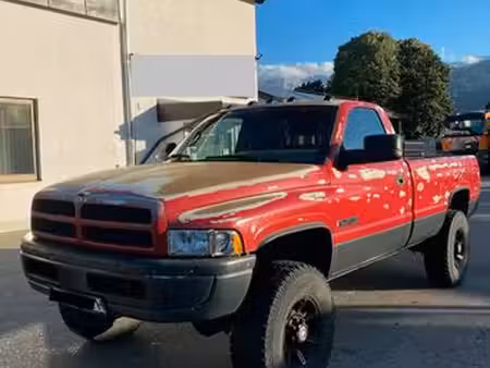 Dodge RAM 2500 