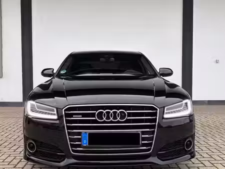 Audi A8 V6 3.0 TDI 262 quattro