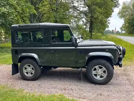 Land Rover Defender TD4 2.2 122 Station Wagon 4x4