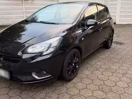 Opel Corsa 1.4 90 Color Edition