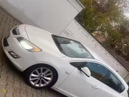 Opel Astra 1.7 CDTI 110