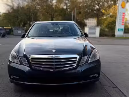 Mercedes-Benz Classe E E 200