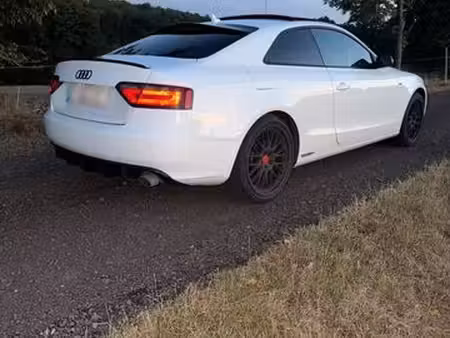 Audi A5 V6 3.0 TDI 240 quattro