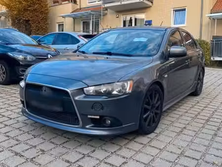 Mitsubishi Lancer 2.0 140