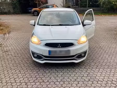 Mitsubishi Space Star 1.0 71
