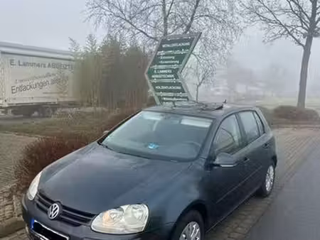 Volkswagen Golf 1.9 TDI 105