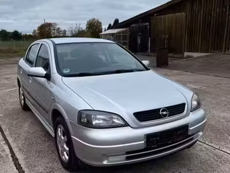 Opel Astra 1.6