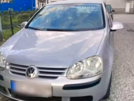 Volkswagen Golf 1.9 TDI 105