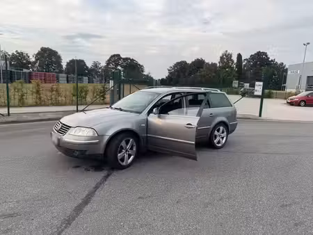 Volkswagen Passat V6 2.5 TDI 163