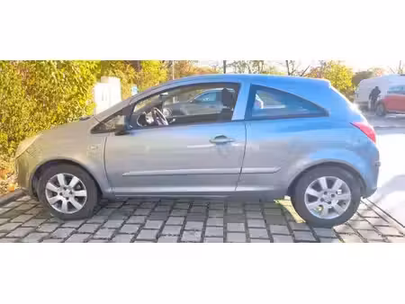 Opel Corsa 1.2 80