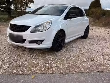 Opel Corsa 1.4 90 Edition