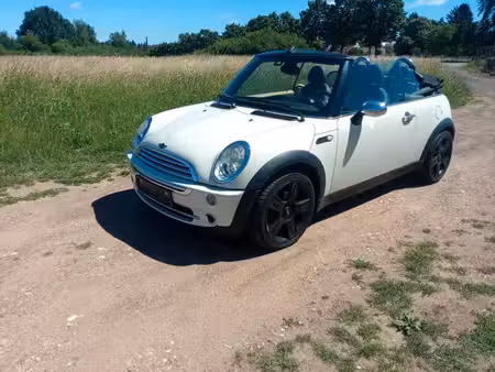 Mini Cabrio Cooper 1.6 115