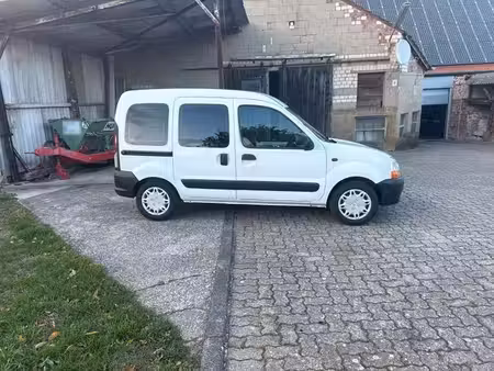 Renault Kangoo 75