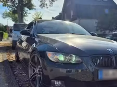BMW Série 3 325i 218