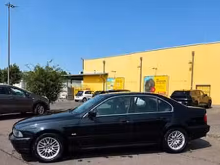 BMW Série 5 525i 2.5 192