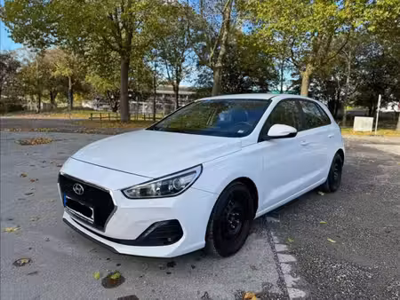 Hyundai i30 1.4 T GDi 140