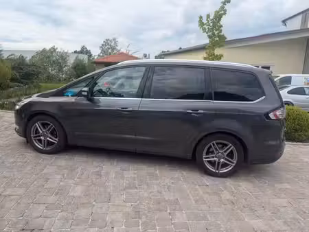 Ford Galaxy 2.0 TDCi Titanium