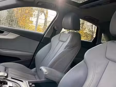 Audi A4 V6 3.0 TDI 218