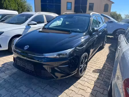 MG MG5 156 Luxury