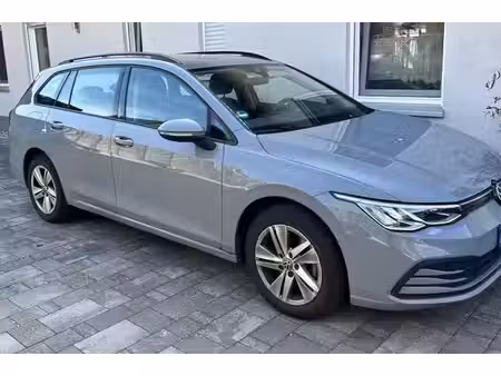 Volkswagen Golf 1.0 TSI 110