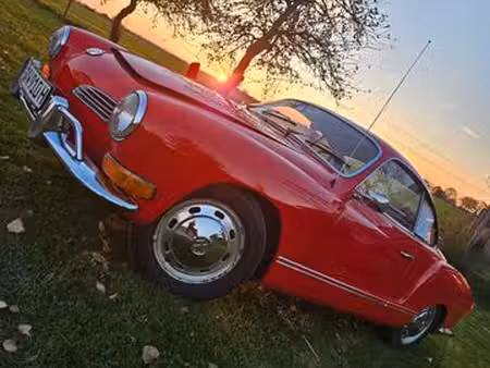 Volkswagen Karmann Ghia