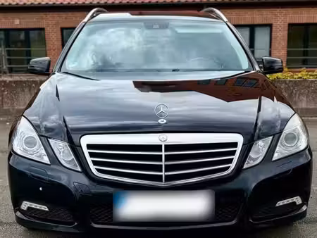 Mercedes-Benz Classe E E 200