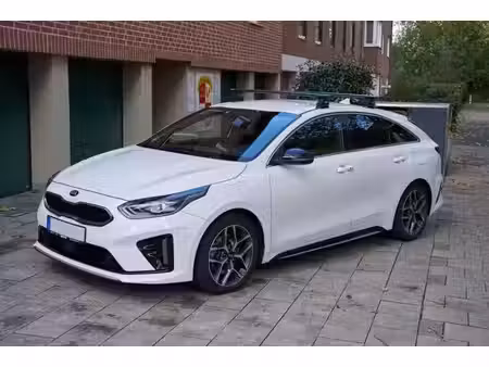 Kia Ceed 1.4 T GDi 140 GT Line