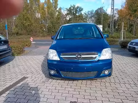 Opel Meriva 1.8 125 Cosmo