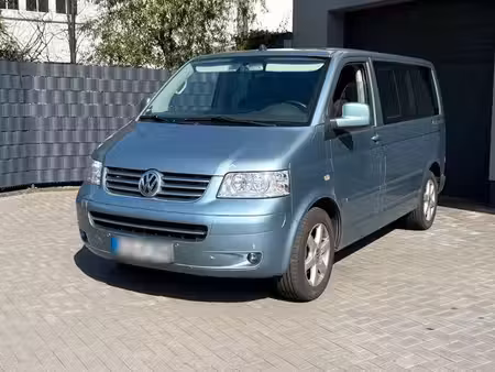 Volkswagen Transporter T5 2.5 TDI 174
